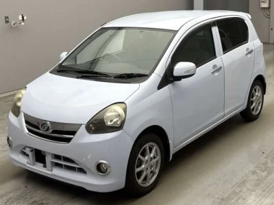 Daihatsu MIRA E S