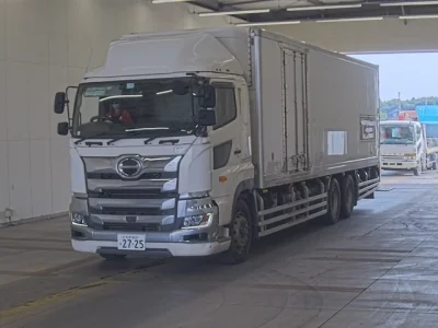 Hino PROFIA