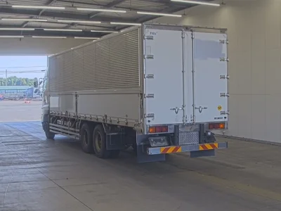 Hino PROFIA
