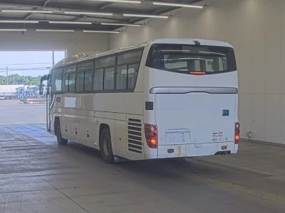 Isuzu Gala