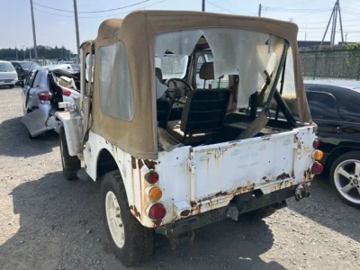 Mitsubishi Jeep