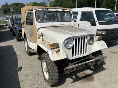 Mitsubishi Jeep