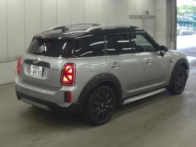 MINI Crossover