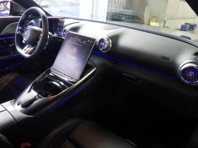 Mercedes-Benz SL-Class