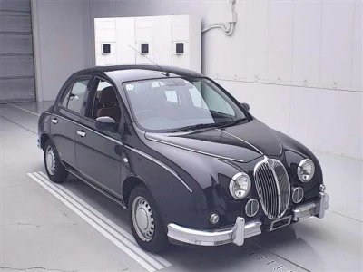 Mitsuoka Viewt