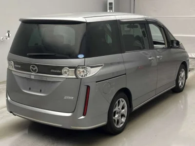 Mazda Biante