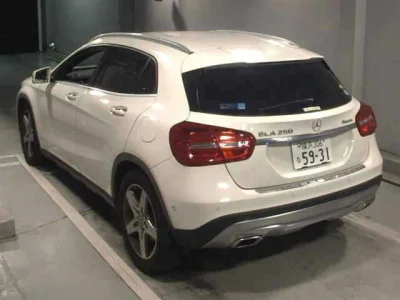 Mercedes-Benz GLA-Class