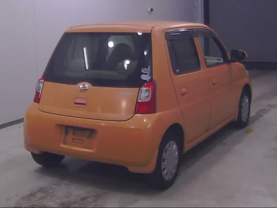 Daihatsu Esse