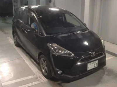 Toyota Sienta