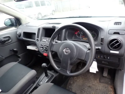 Nissan AD
