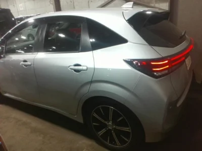 Nissan AURA