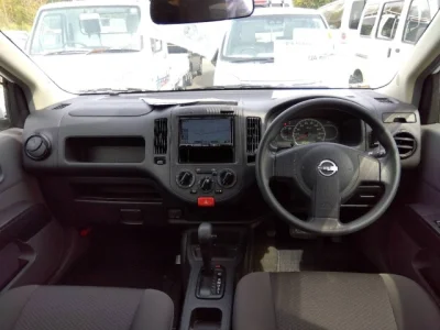 Nissan AD