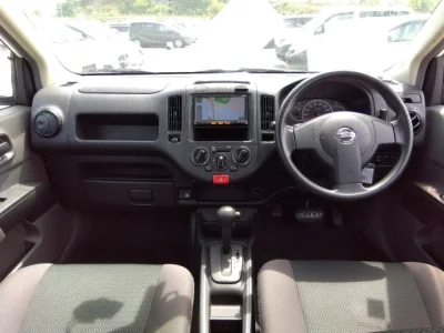 Nissan AD