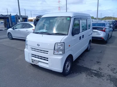 Nissan NV100 CLIPPER
