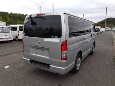Toyota RegiusAce