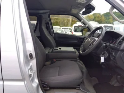 Toyota RegiusAce