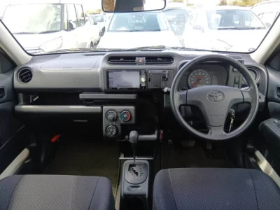 Toyota Succeed