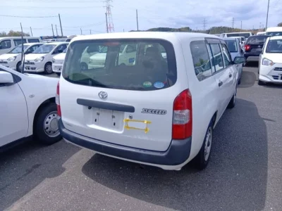 Toyota Succeed