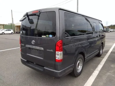Toyota HiAce Van