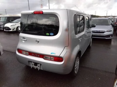 Nissan CUBE