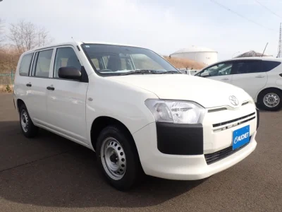 Toyota Succeed