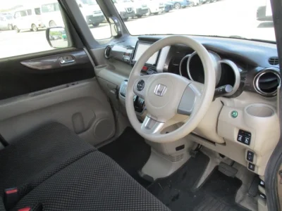 Honda N BOX PLUS