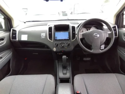 Nissan WINGROAD