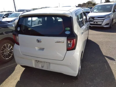 Daihatsu MIRA E S