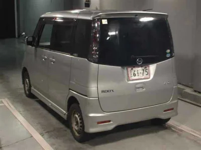 Nissan ROOX