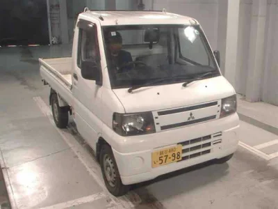 Mitsubishi Minicab Truck