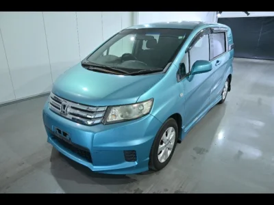 Honda Freed Spike