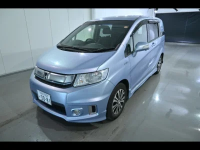 Honda Freed Spike
