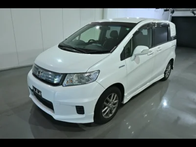 Honda Freed Spike