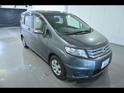 Honda Freed Spike