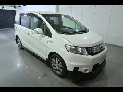 Honda Freed Spike