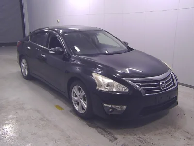 Nissan TEANA