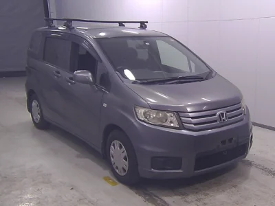 Honda Freed Spike