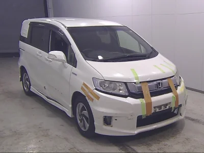 Honda Freed Spike