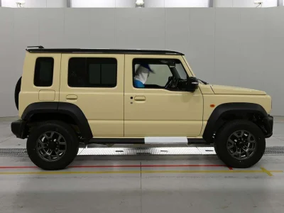 Suzuki JIMNY NOMADE