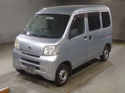 Toyota Pixis Van