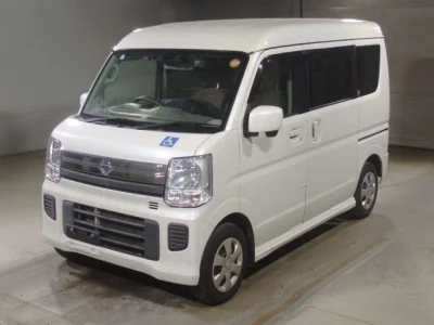 Nissan NV100 Clipper Rio