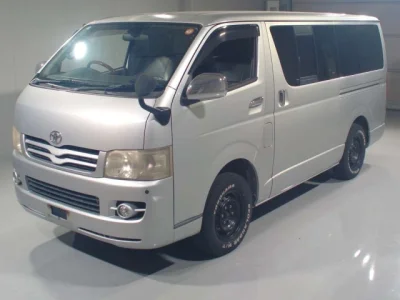 Toyota HiAce Van