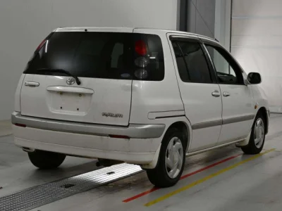 Toyota Raum