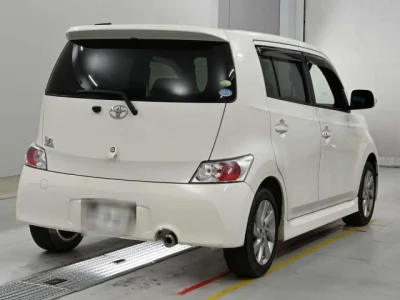 Toyota bB