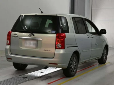 Toyota Raum
