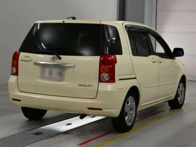 Toyota Raum