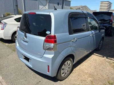 Toyota Spade