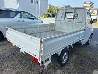 Toyota Lite Ace Truck