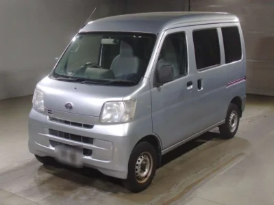 Toyota Pixis Van
