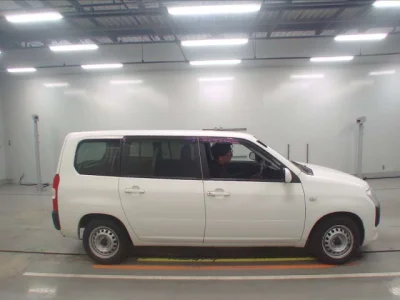 Toyota Succeed